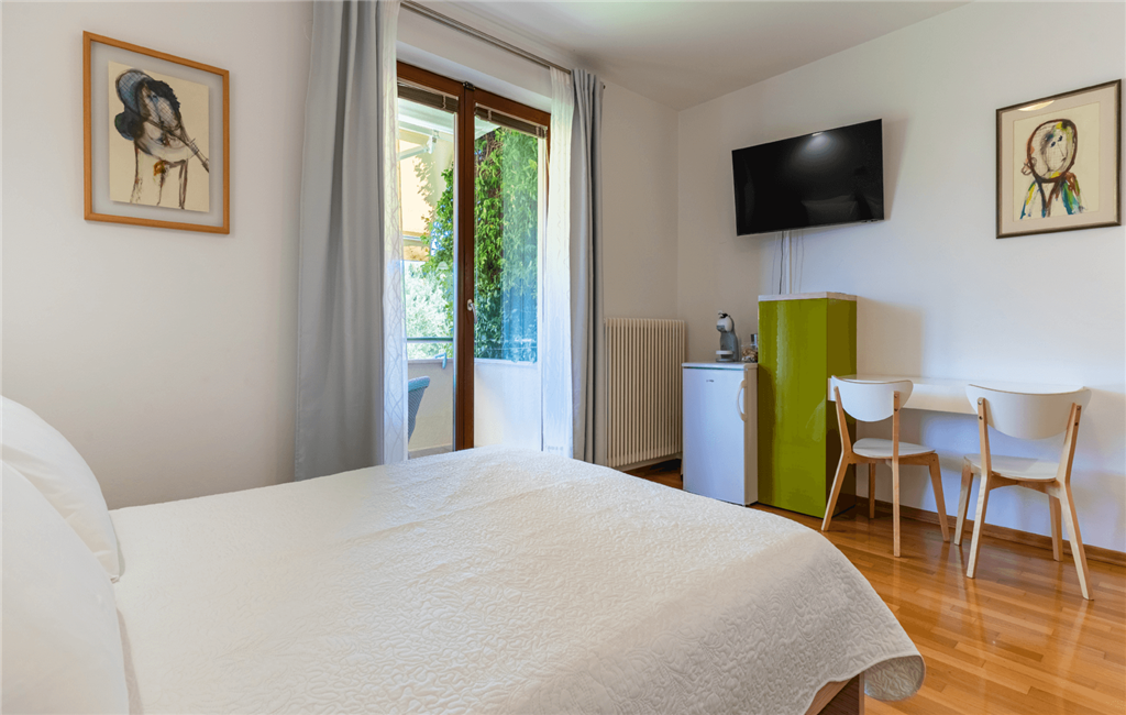 Room Crepsa 3