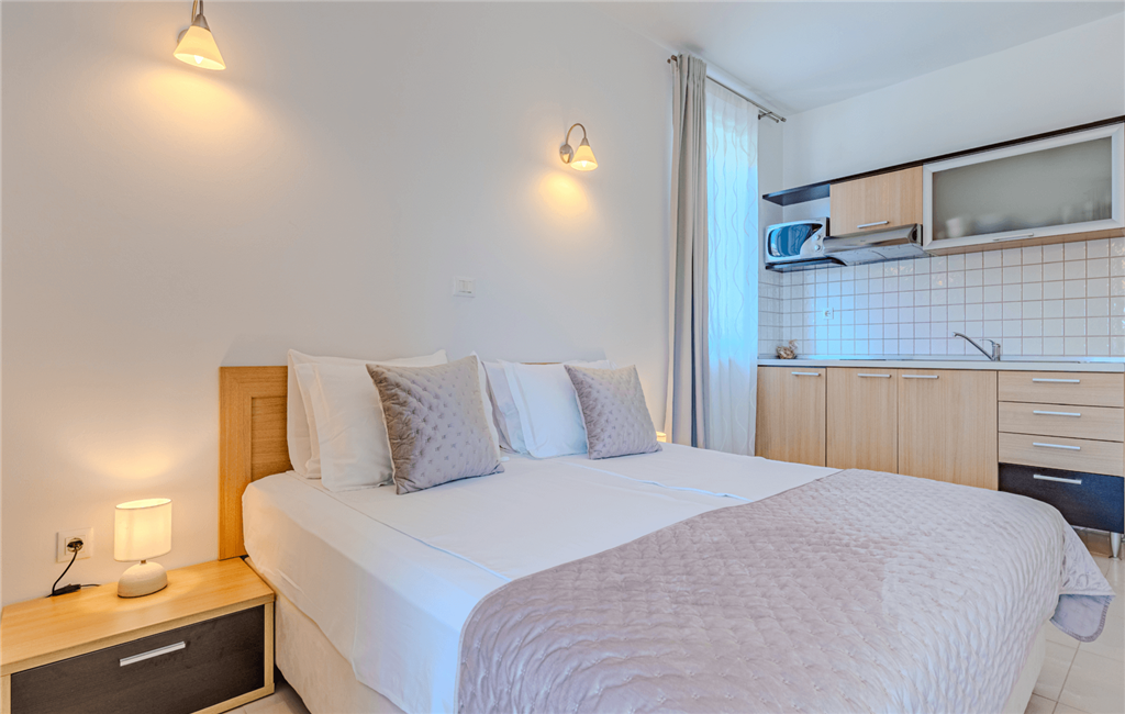 Studioapartment Crepsa 2