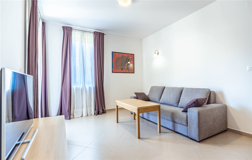 Apartment Crepsa 4