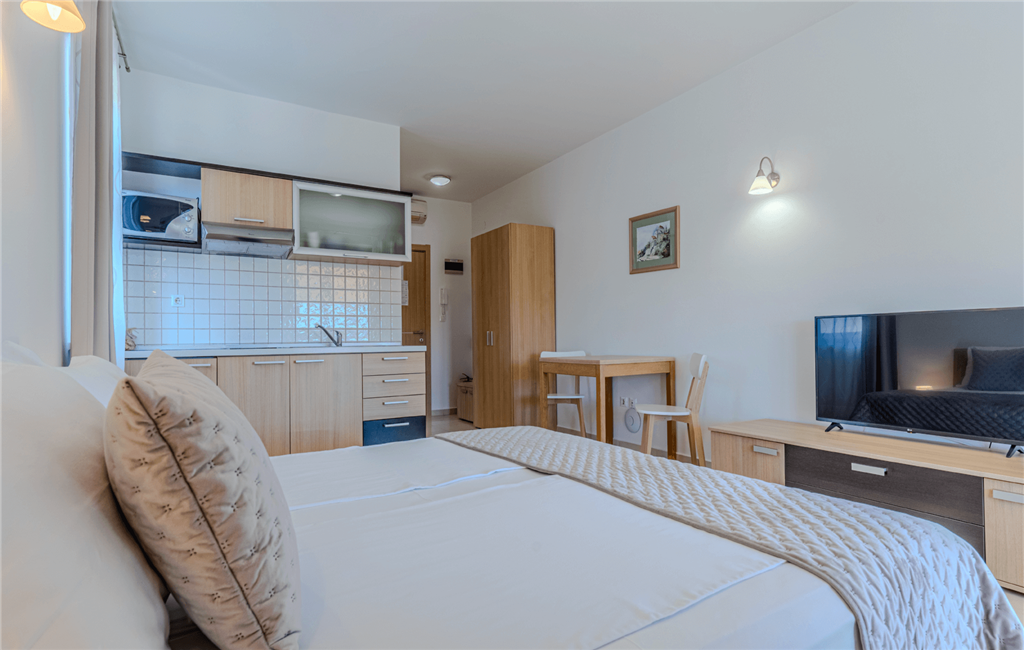 Studioapartment Crepsa 2